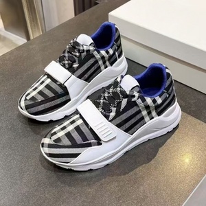 Zapatillas Deportivas de Diseño de Lujo de Alta Calidad 2026, Nuevas, para Hombre y Mujer, Clásicas, Cómodas, Transpirables, para Caminar - Product Image 1