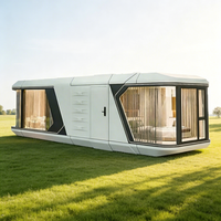 Capsule spatiale futuriste de 40 pieds, démontable, en forme de conteneur – Maison respirante, mobile, au design moderne, pour utilisation en parc, appartement extérieur