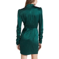 Robe moulante courte décontractée en satin de soie à manches longues et drapée pour femme