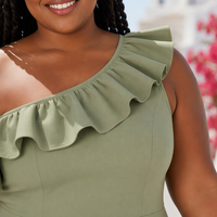 Robe africaine sur mesure grande taille à volants asymétriques, coupe évasée, longueur genou, vente en gros