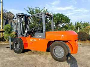 Montacargas Diésel Usado Heli H2000 100 de Marca China, 10 Toneladas, 3 Metros, de Buena Calidad, con Motor Isuzu - Product Image 2