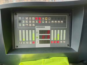 รถเครน Liebherr LTM1200 300T สำหรับทุกสภาพพื้นผิว ยี่ห้อเยอรมัน มือสอง พร้อมเครื่องยนต์มิตซูบิชิ ความสูงยก 62 เมตร - Product Image 6