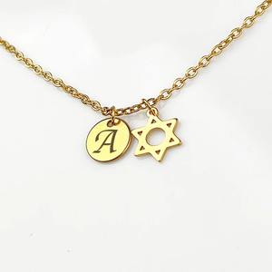 Collier personnalisé en forme d'étoile à cinq branches gravé, cadeau de diplôme pour hôtesse de l'air, <span class=keywords><strong>pilote</strong></span>, cadeau d'anniversaire pour elle - Product Image 4