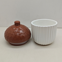 Pot à bougie en céramique écologique personnalisable de 217 ml, en forme de gland, avec couvercle, design côtelé minimaliste pour Noël, ambiance maison