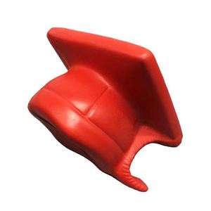 Cadeau commémoratif personnalisé pour la remise des diplômes avec pompon décoratif, jouet anti-stress en mousse en forme de toque de diplômé - Product Image 2