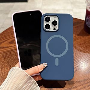 Funda para iPhone 17 Pro Max, silicona líquida con grandes orificios magnéticos, para Apple 16, funda protectora a prueba de golpes - Product Image 1