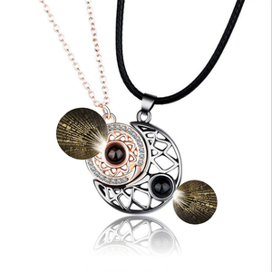 <span class=keywords><strong>Couple</strong></span> magnétique 100 language i love you colliers <span class=keywords><strong>pour</strong></span> femmes, meilleures ventes, soleil et lune, collier cœur - Product Image 4