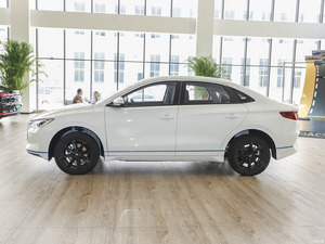 Voitures Offres Spéciales d'occasion BYD E2 Ev Nouvelle voiture électrique Véhicules à énergie nouvelle 2021BYD <span class=keywords><strong>E3</strong></span> - Product Image 4