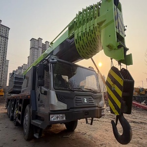 Grúa móvil usada ZOOMLION 110T en buen estado de funcionamiento en venta - Product Image 2