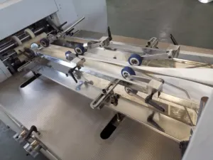 Automatische Hochgeschwindigkeits-LMD-400 Kraftpapiertütenherstellungsmaschine zur Herstellung von Papiertüten