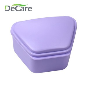 Boîte trapézoïdale en plastique bleue DeCare pour le rangement des prothèses dentaires, des aligneurs orthodontiques et des appareils de rétention - Product Image 3
