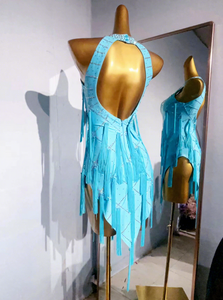 Abito da ballo latino per donna <span class=keywords><strong>con</strong></span> frange e <span class=keywords><strong>paillettes</strong></span>, <span class=keywords><strong>body</strong></span> scollato <span class=keywords><strong>con</strong></span> laccetti - Product Image 2