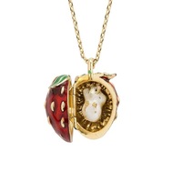 Collier Médaillon Ouvert Fantaisie SongYi pour Femme, Figurine Miniature Souris de la Récolte, Compartiment Secret, Acajou, Fraise