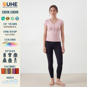 T-shirt Henley pour femme, coupe ajustée, col en V, manches courtes, 92% coton, 8% élasthanne, style vintage, personnalisable SUHE OEM. - Product Image 2