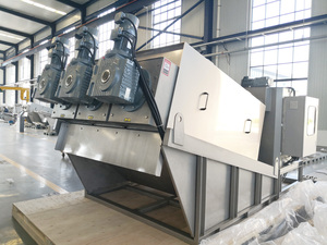 Déshydrateurs de boues à vis pour l'impression, la teinture, le traitement des eaux usées, les usines de fabrication et les hôtels - Garantie 1 an, 0,5-32 m/h, Acier - Product Image 3