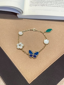 Nuovo <span class=keywords><strong>Bracciale</strong></span> di Alta Qualità in Acciaio Inossidabile Placcato Oro 18k con Ciondolo Vintage Portafortuna in Agata Blu, Serie Farfalla <span class=keywords><strong>Coccinella</strong></span> Quadrifoglio - Product Image 3