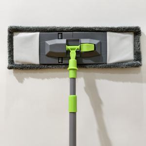 Essuie-glace télescopique en <span class=keywords><strong>microfibre</strong></span> avec <span class=keywords><strong>balai</strong></span> à poussière à tête rotative pour le nettoyage des sols. - Product Image 3