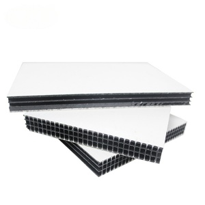 Coffrage en plastique toutes saisons pour béton |   Indéformable aux hautes températures - Product Image 1