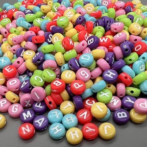 Cuentas sueltas de colores del alfabeto inglés, accesorios de joyería diy, nuevo diseño, 4x7mm, venta de fábrica - Product Image 1
