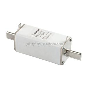 GALAXY YRPV 250 250A 2000VDC IP20 Porte-fusible submersible sur rail DIN avec LED et couvercle pour balance utilitaire Porte-fusible solaire PV - Product Image 2