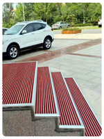Tapis d'entrée mince d'isolation phonique de support en caoutchouc d'alliage d'aluminium de modèle géométrique antidérapant de style moderne pour l'usage à la maison commercial