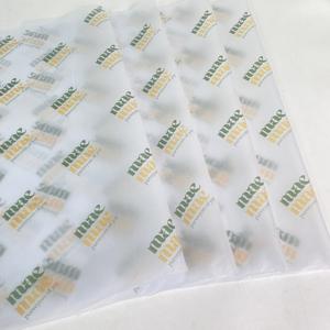 Fabrika fiyat özel <span class=keywords><strong>Logo</strong></span> baskılı dokulu kağıt hediye ambalaj yüksek kalite kişiselleştirilmiş beyaz ince ambalaj kağıdı - Product Image 5