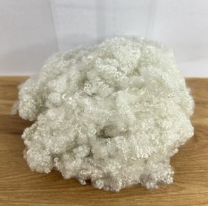 Fibra de Poliéster Reciclado de Alta Resiliencia, Hueca, Conjugada y Siliconada (HCS) 7D 51mm para Juguetes, Precio Económico - Product Image 2