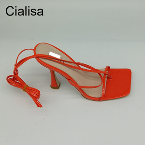 Sandali infradito estivi nuovi in pelle verniciata arancione scarpe donna allacciatura décolleté da ballo <span class=keywords><strong>tacchi</strong></span> per donna - Product Image 1