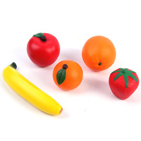 Groothandel PU rode appelvormige squishy stressbal stress speelgoed fruit squishy stressbal knijp promotieartikelen op maat gemaakte speelgoed