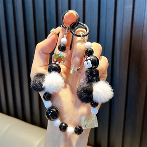 Porte-clés en acrylique avec pendentif pour sac <span class=keywords><strong>à</strong></span> chaîne de téléphone portable personnalisé de dessin animé mignon accessoires perle boule de <span class=keywords><strong>laine</strong></span> - Product Image 4