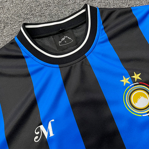 Jersey Sepak Bola Lengan Panjang Retro Bergaris Sublimasi Custom dengan Logo Bordir - Product Image 2