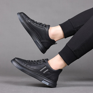 Baskets décontractées noires en cuir pour hommes, à bout rond, à lacets, style sportif, avec doublure en maille respirante et semelle extérieure en caoutchouc, chaussures épaisses de printemps - Product Image 3