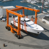 Lève-bateau mobile 60 tonnes, machine de levage de bateaux électrique hydraulique pour marina