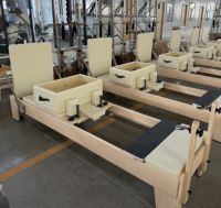 Reformer Pilates en Bois d'Érable Compact Multifonctionnel pour Studios – Appareil de Yoga et de Renforcement Musculaire