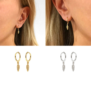 Pendientes de Plata de Ley S925 ROXI con Colgante de Pluma, Pendientes de Aro de Oro de 18K - Product Image 5