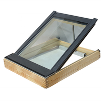 Fenêtre de toit battante moderne de style allemand en bois et aluminium avec toit en verre et ventilation