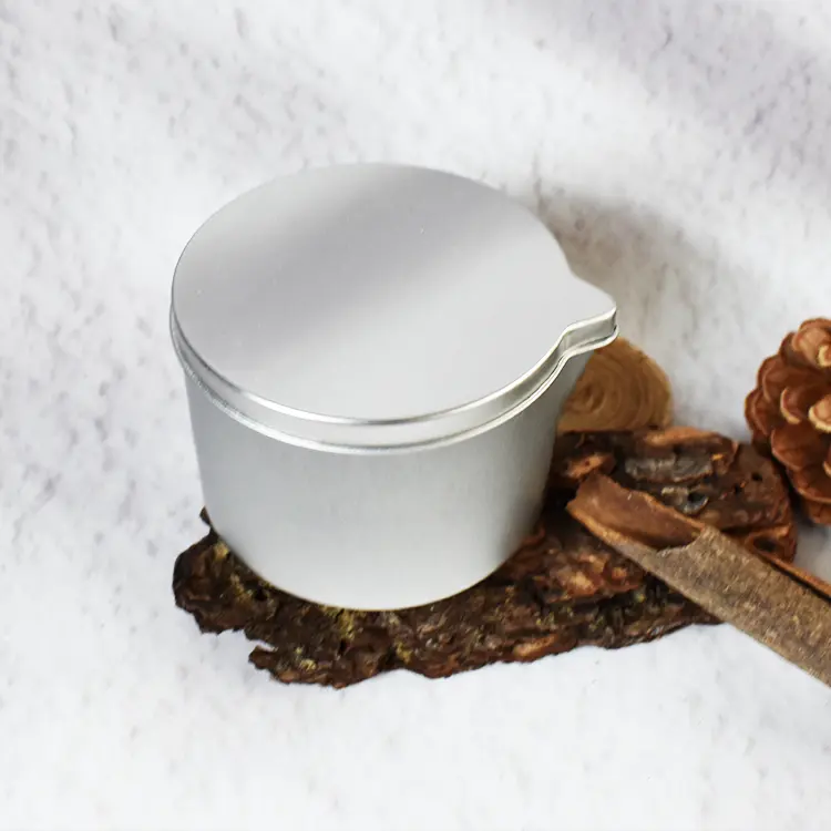 LZ Popular 2oz mini Pot à bougie de forme ronde en métal sans couture Boîte à bougie de massage avec bec verseur
