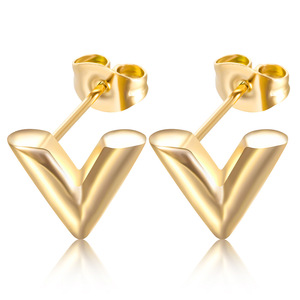 V Letter <b>Stud</b> <b>Earrings</b> 10MM Stainless Steel Gold Silver Rose Gold Fashion Simple Versatile <b>Earrings</b> For Women - Product Image 4