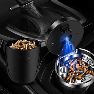 Cenicero Redondo para Auto Yiju, de Acero Inoxidable, con Encendido Automático, Montaje en Rejilla de Ventilación, Caja Recolectora de Cenizas - Product Image 3