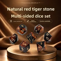 Ensemble de dés de jeu de table Dungeons & Dragons en pierres précieuses naturelles MY Sourced, polyèdres, 7 pièces (D4-D20), œil de tigre rouge, constellation