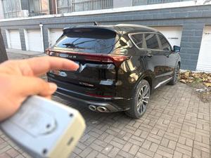 Jetour X70PLUS 1.6 Strong Pro, Vehículo Usado de 5 Plazas, Buen Estado, Pintura Original, Bajo Kilometraje, SUV Negro, Asientos de Cuero, LED - Product Image 6