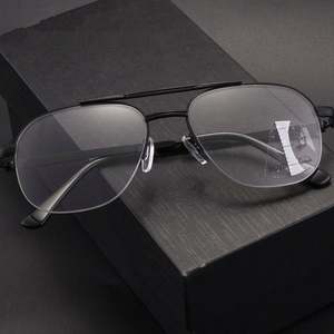 Gafas de Lectura Progresivas Multifocales con Filtro de Luz Azul, Diseño de Piloto, Fotocromáticas, de Aleación, con Logotipo Personalizado para Hombre - Product Image 3