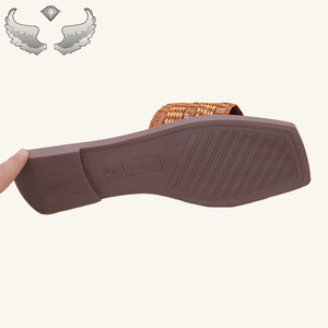 High-quality Summer New Design Woven Sandals with Open Toes Wholesale Breathable Flat-bottom Women's Sandals <b>slippers</b> - Product Image 6