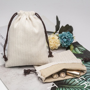 Sacs d'emballage en coton écologique de haute qualité avec logo personnalisé Pochette à poussière cadeau en mousseline recyclable avec cordon de serrage - Product Image 1