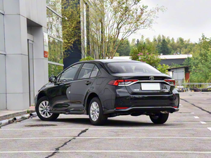 Nuevo Estilo de Automóvil Toyota <span class=keywords><strong>Corolla</strong></span> 1.8L L4 Híbrido, Ahorro de Energía, E-CVT, Vehículo Sedán <span class=keywords><strong>Corolla</strong></span> Híbrido de Gasolina y Eléctrico - Product Image 3