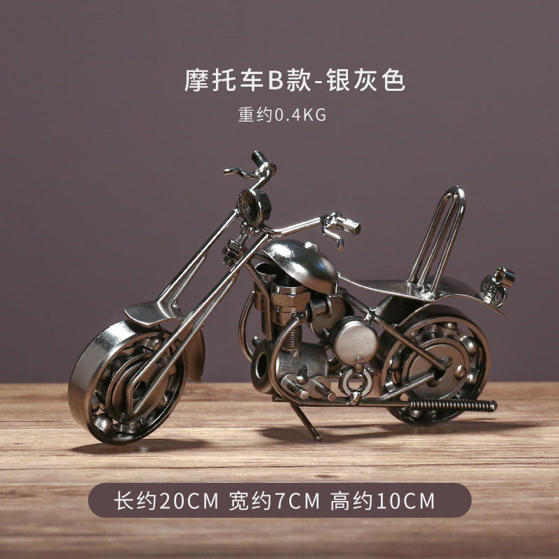 Moto b-gris argenté