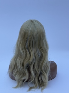 Perruque courte et droite <span class=keywords><strong>pour</strong></span> <span class=keywords><strong>femme</strong></span>, couleur dégradée brun doré et blond, <span class=keywords><strong>cheveux</strong></span> synthétiques, modèle HB-15751, sans dentelle, 99j 4x4 - Product Image 3
