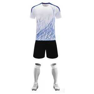 Ensemble d'uniformes de football personnalisés 100% polyester, dernier design, impression numérique, respirant, séchage rapide, manches courtes - Product Image 5