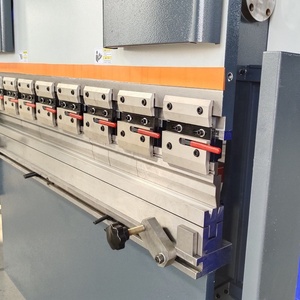 CNC Giá Rẻ Báo Chí Phanh Thủy Lực Báo Chí Phanh Mini Tấm Kim Loại Máy Uốn 40T1600 Mini Thủy Lực CNC Máy Uốn - Product Image 5