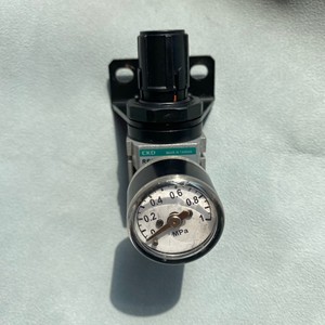 Vanne de régulation de pression CKD RE100-M5 pour systèmes pneumatiques - Product Image 4